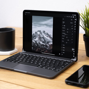 Brydge Pro+ Tastatur für iPad Pro 12,9&quot;, Aluminium, dt., inkl. Trackpad, space grau
